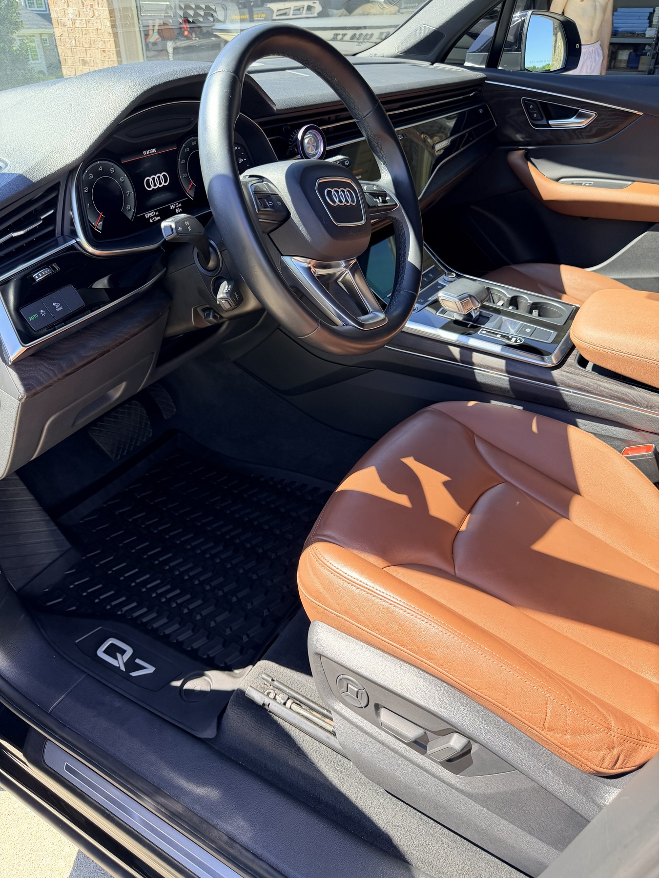 Q7 Interior